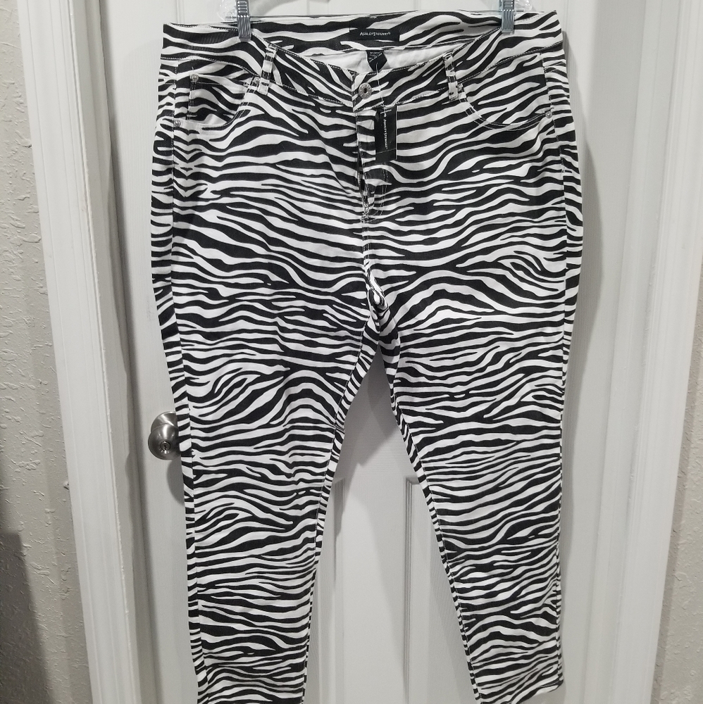 Zebra print jeans - Picture 2 of 2